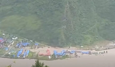 मर्स्याङ्दीमा आएको बाढीले तालगाउँ फेरि डुबानमा, मनाङ सम्पर्कविहीन